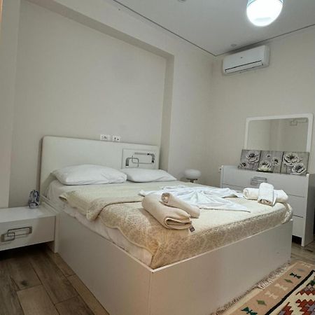 Urban Oasis 2 Apartment Tiranë Luaran gambar